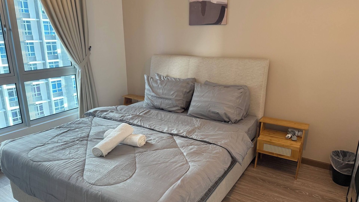 Kajang Apartment | Kajang Mirai Cozy 2BR Stay | Easy Access to KL & Bangi | Netflix + WIFI
