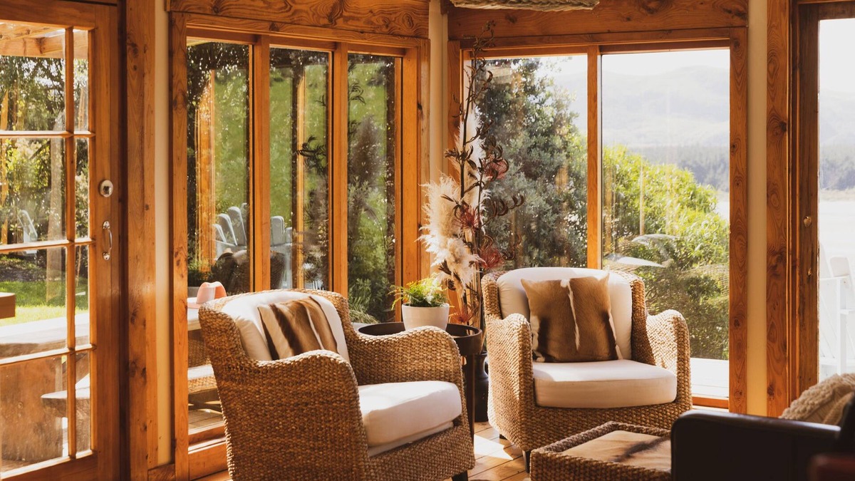 Cape Saunders Resort | Kakapo Cabin @ Kaimata Retreat, Rustic and Charming