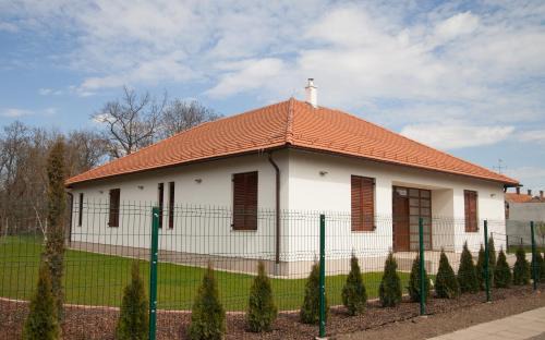 Szekkutas House | Kakasszéki Vendégház