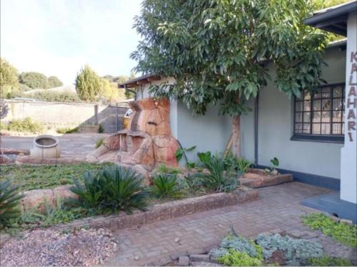 Ga-Segonyana House | Kalahari Kaja