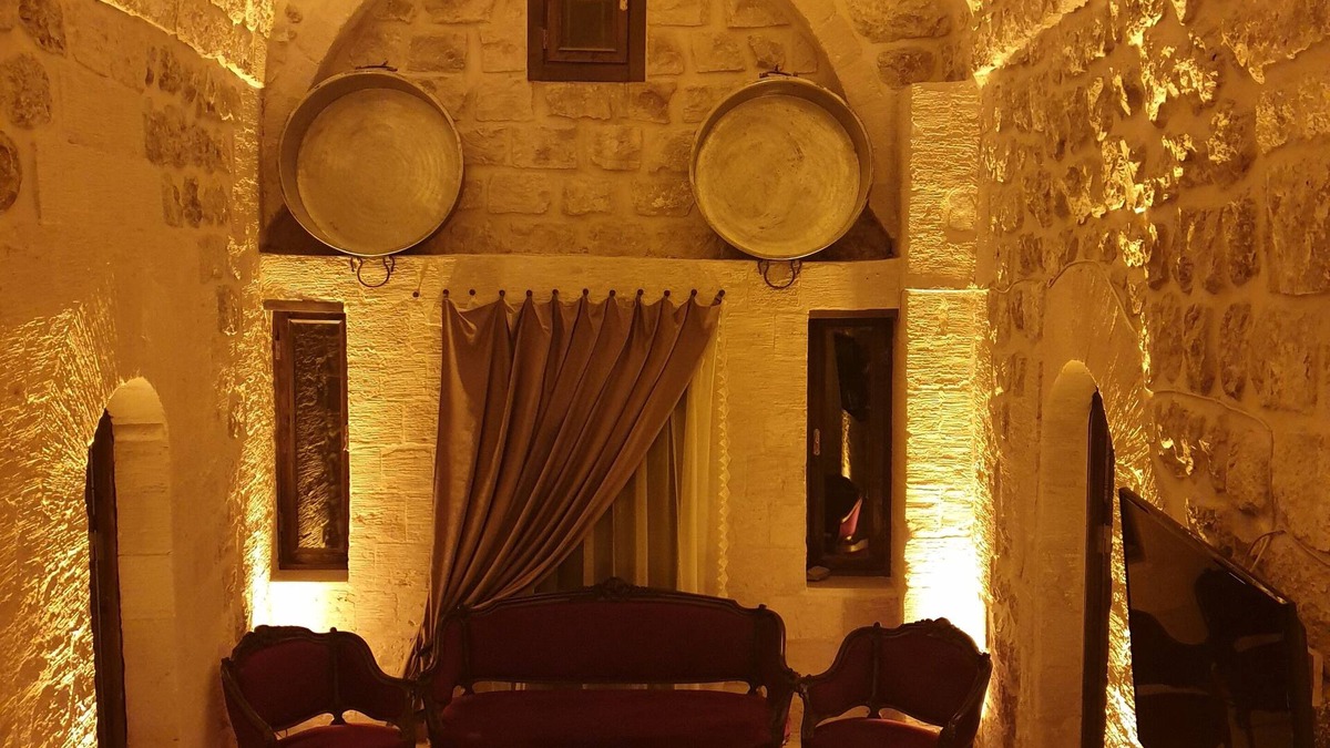 Artuklu House | Kale Divan Konağı