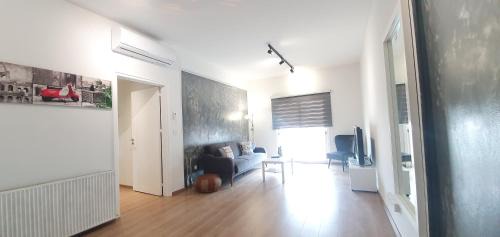 Egkomi Apartment | KALIDONIA RESIDENCE Suite Nicosia , Spacious 2 BR suite with office