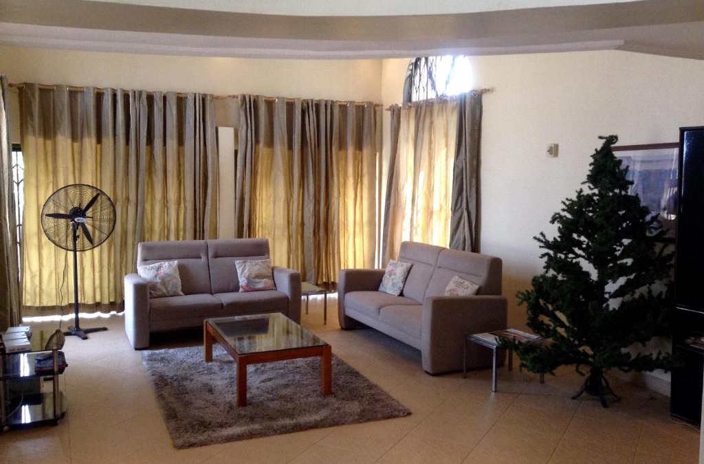 Nungua House | Kalis Lodge Guesthouse