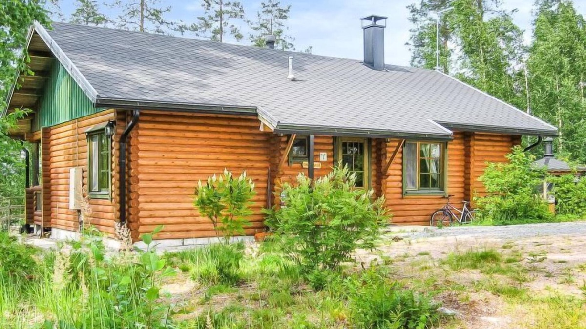 Keuruu House | Kallionnenä by Interhome