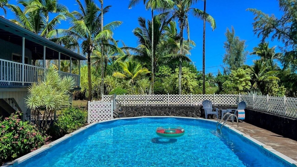 Keaau House | Kaloli Sunrise by the Sea - private pool, lanais, and home!