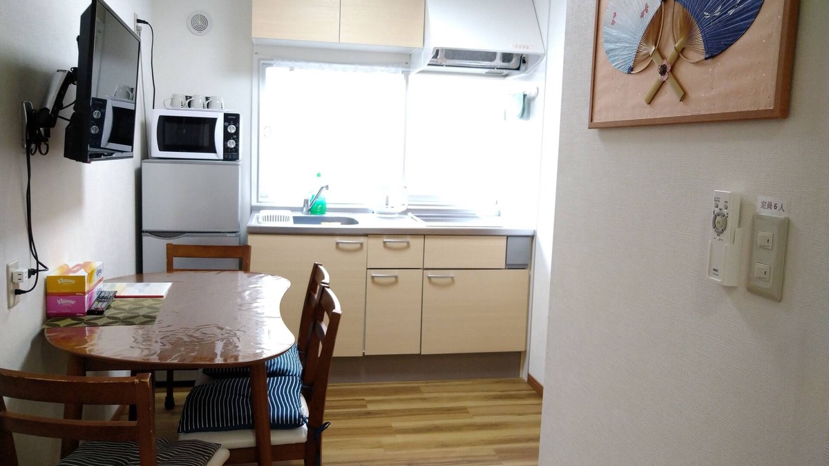 Kaminarimon Apartment | Kaminarimon 2/F 3 bedrooms,4 beds, 2 to