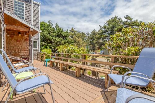 Neskowin House | Kamis Beach House - Meredith Lodging