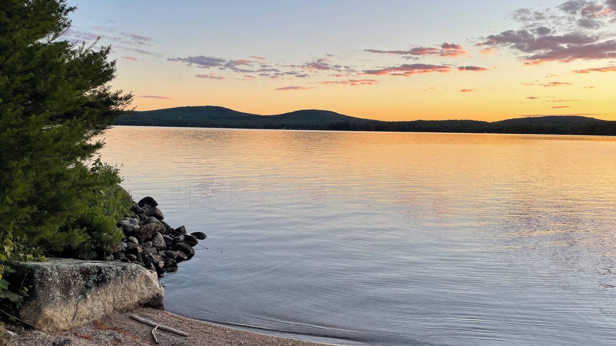 Ellsworth Cabin | Kamp Tahoe Cabin sitting on Branch Lake near Acadia National Park & Bar Harbor