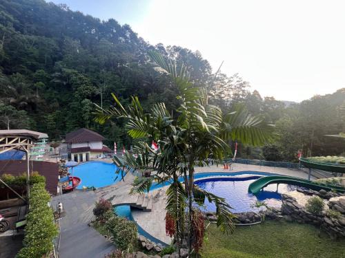 Rendeh Resort | Kampung Karuhan Eco Green Park Sumedang