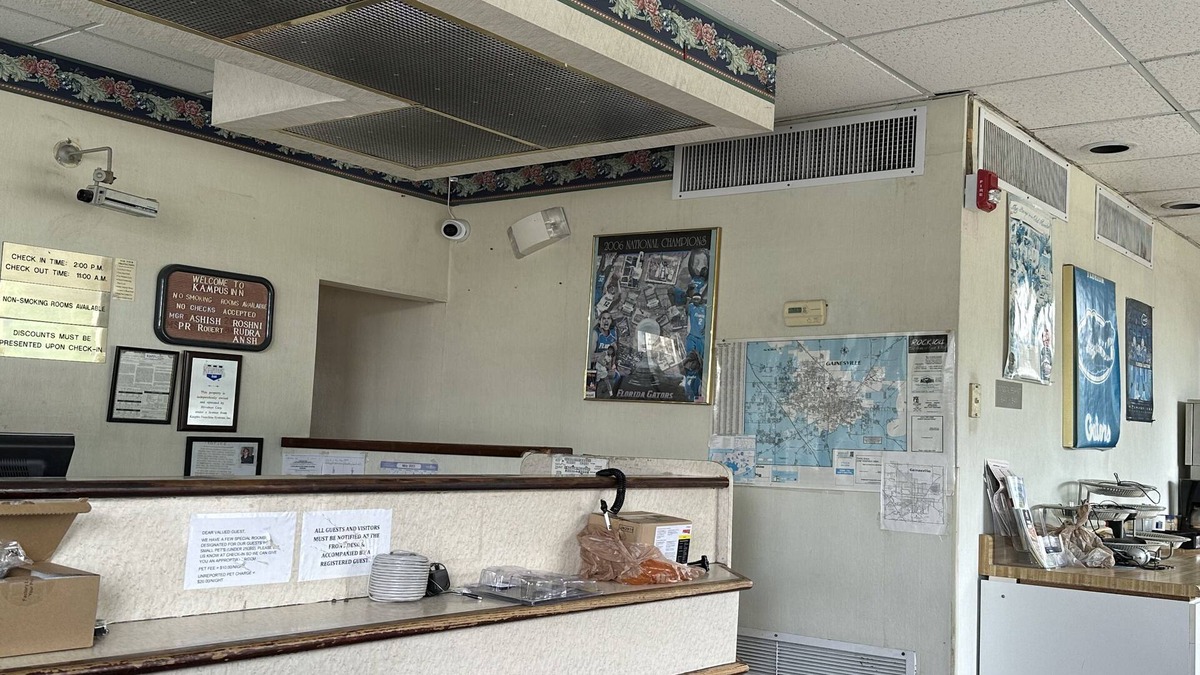 Gainesville Hotel | Kampus Inn by OYO Gainesville - University Area