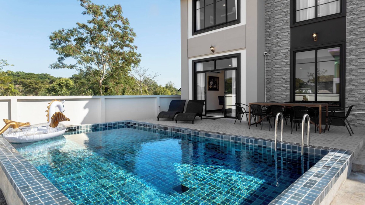 San Phranet Villa | Kanna French Pool Villa