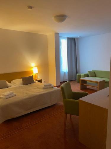 Gryfice Bed & Breakfast | Kapitol