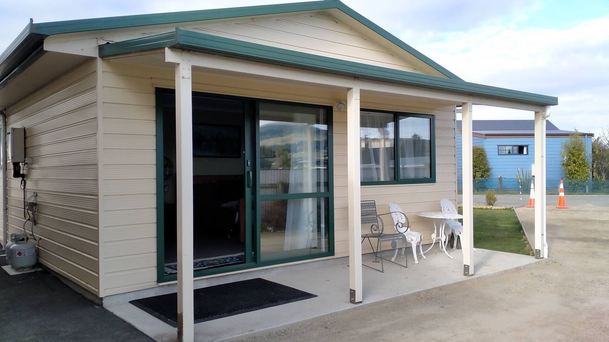 Waikouaiti Bed & Breakfast | Kappelli by the beach