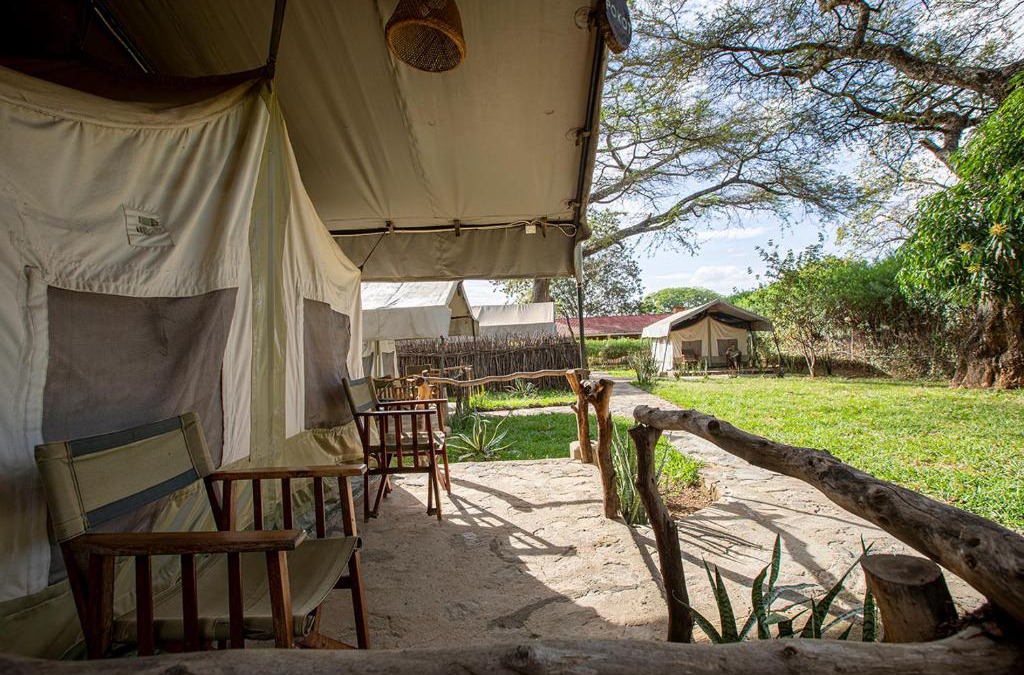 Moroto Bed & Breakfast | Kara-Tunga Safari Camp