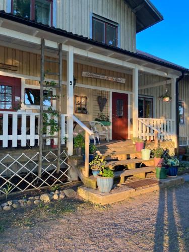 Kristinehamn Hostel | Karaby Gård, Country Living