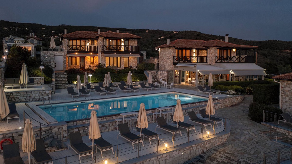 Afissos Hotel | Karavia Lux Inn
