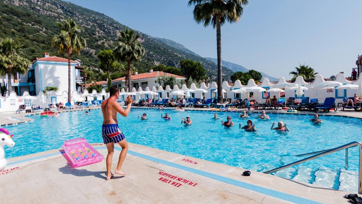 Oludeniz City Center Resort | Karbel Hotel - All Inclusive