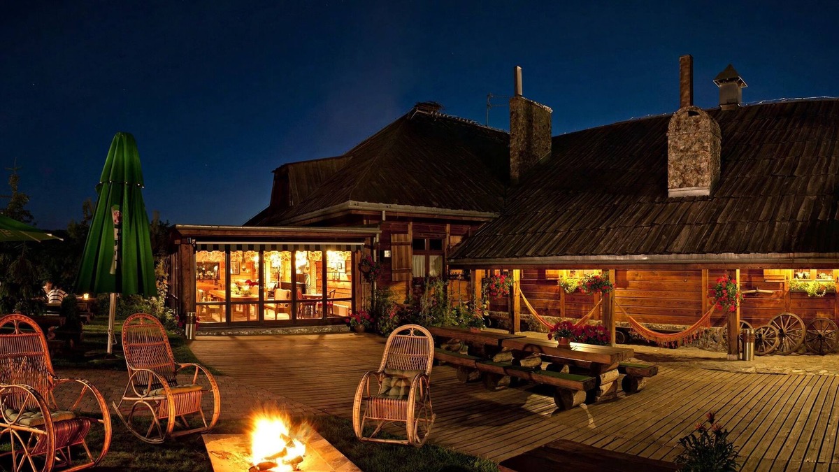 Pawlowek Hotel | Karczma Rzym