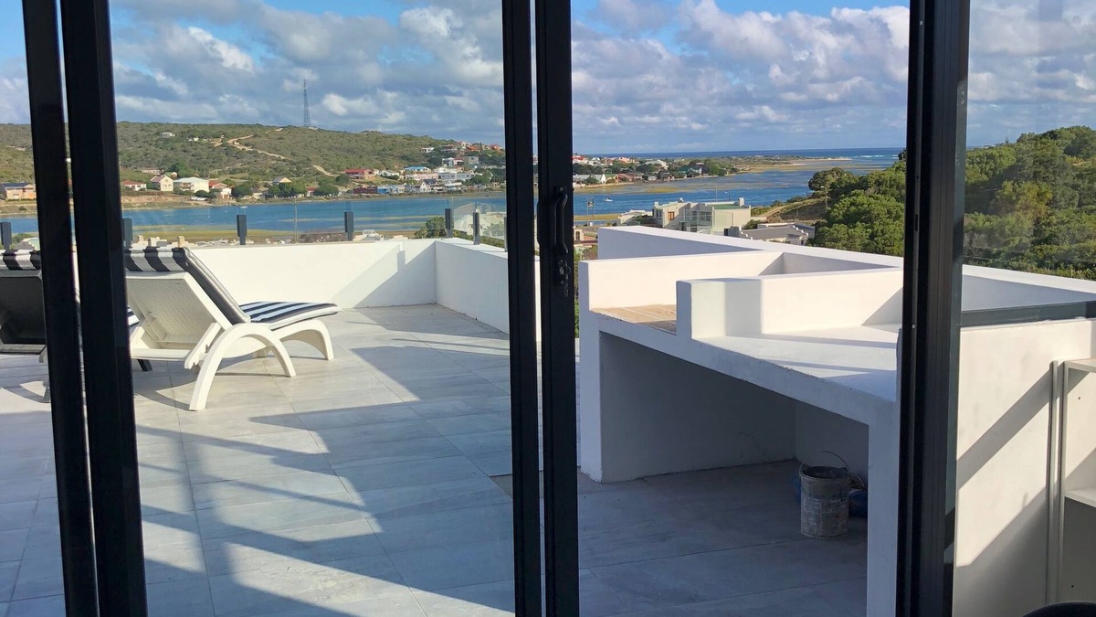 Still Bay House | Karee Manor Guesthouse