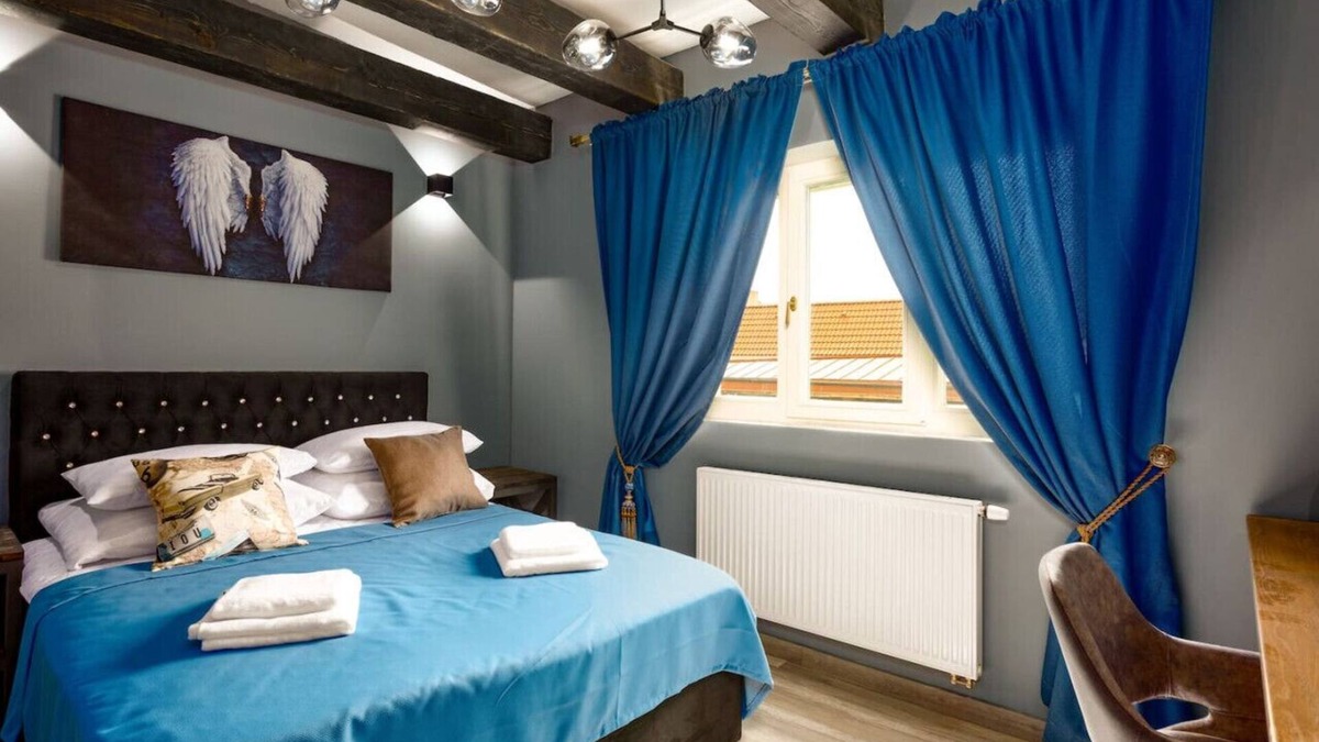 Karlovy Vary Apartment | Karlovy Charme Inn: Premium 2BR Apt No.637