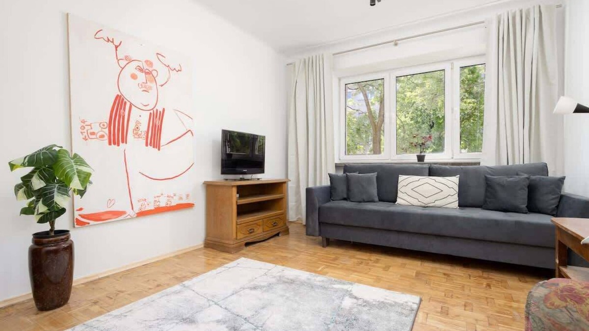 Muranow Apartment | Karmelicka 12 | Atmospheric Apartment | Centre