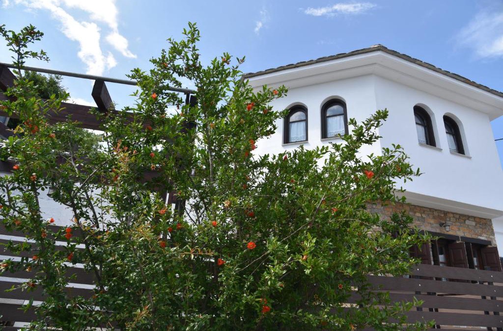 Milies House | Karpofora Traditional Guesthouse