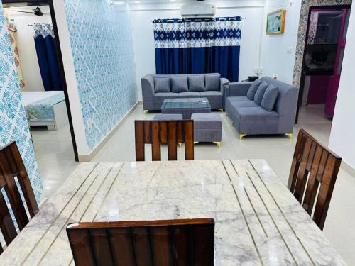 Sarnath Apartment | Kartik