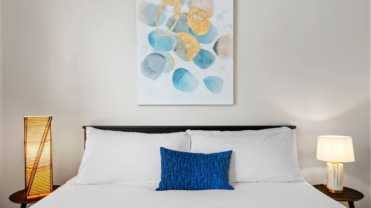 Northeast Dallas Apartment | Kasa | 1BD, Walk to SMU | Dallas