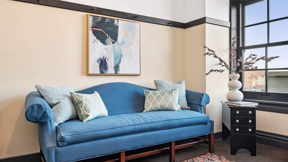 East Liberty Apartment | Kasa | Uniquely Designed Suite Near Carnegie Museum | The Maverick