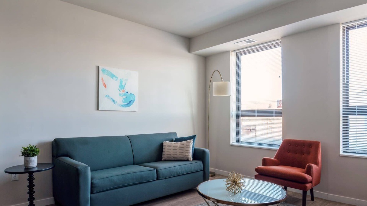 Lowry Hill East Apartment | Kasa | Welcoming 1 BD + Pet Friendly | Minneapolis