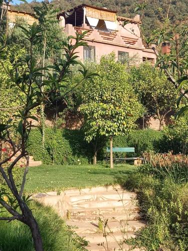 Tnine Ourika House | KASBAH Jardin des délices Timalizen
