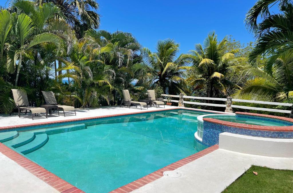 La Chumicosa Bed & Breakfast | Kasi at Paradise