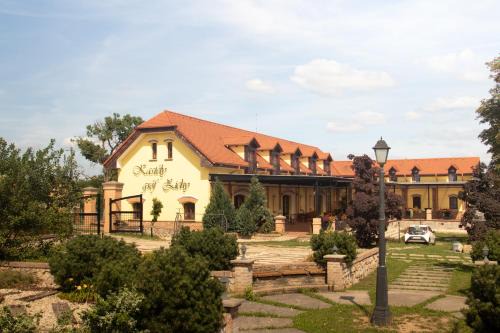Haniska House | Kastély gróf Zichy