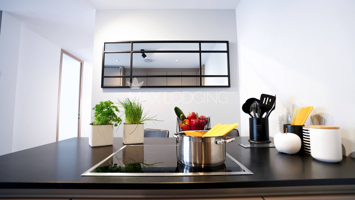 Sendling - Westpark Condo | Kat. 8 Family Apartment
