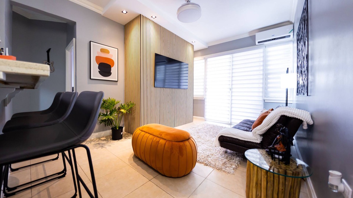 Saint Andrew Apartment | Katya’s Escape - Cozy 2 Bedroom Oasis w/Pool/Gym/Wifi