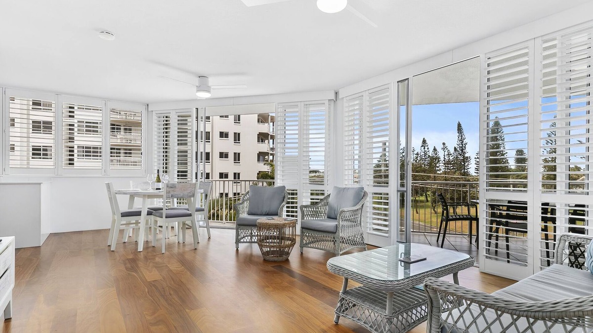 Buddina Apartment | Kawana Beachside Getaway 1 Bedroom Apartment
