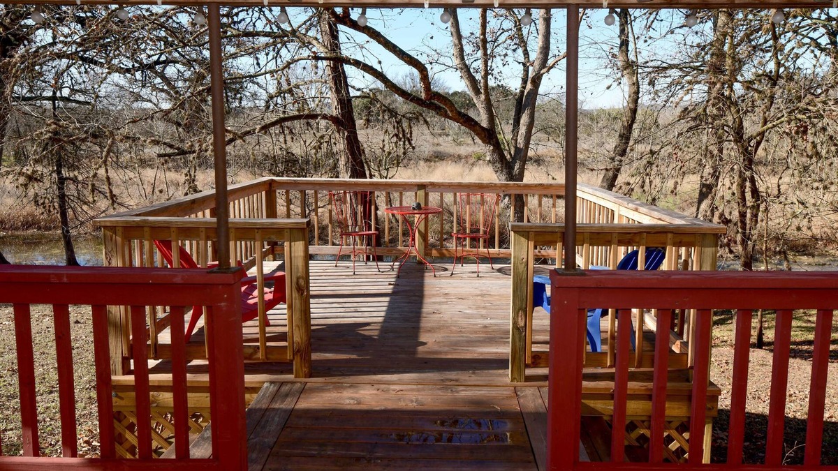 Utopia Cabin | Kay's River Escape