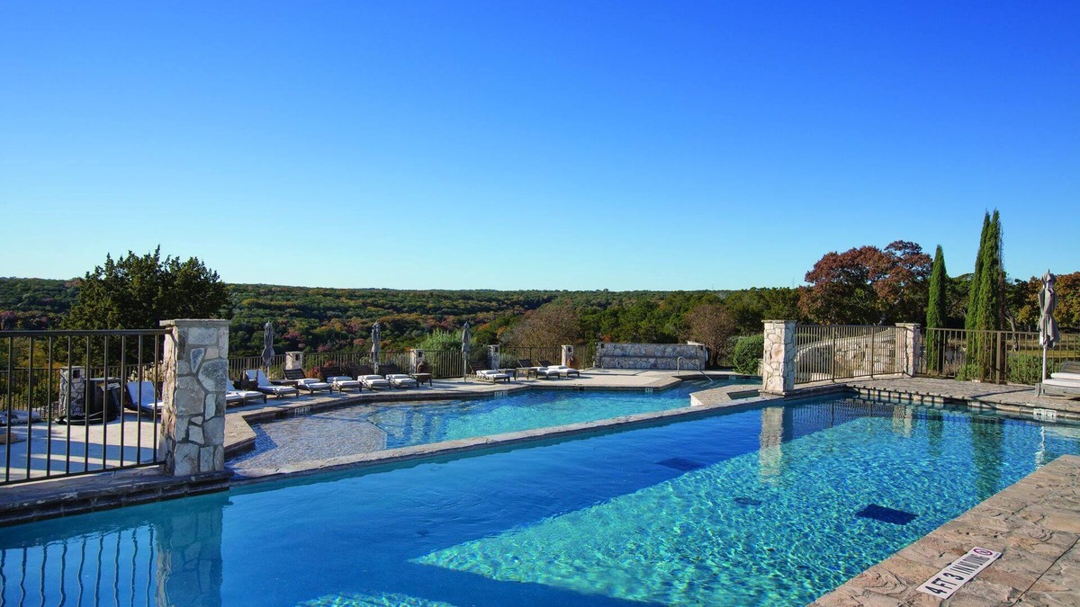 Ingram Resort | Kayak, Swim, your heart desires!
