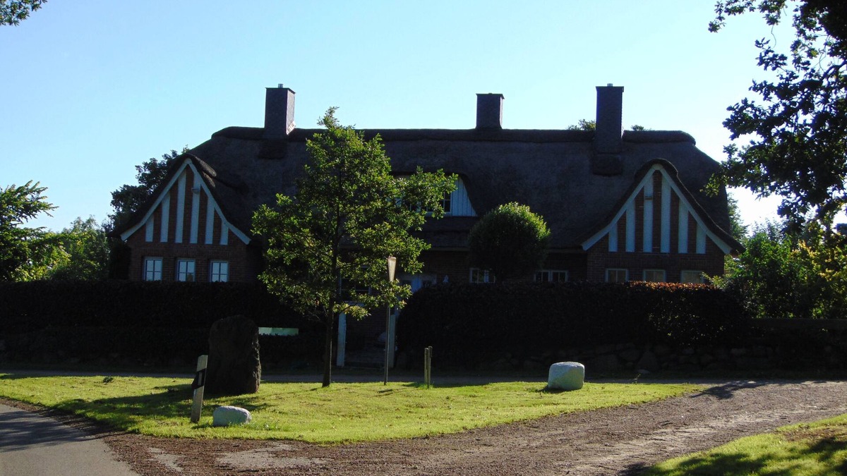 Harmsdorf House | Kayhof - Thatched Cottage "Black Rag"
