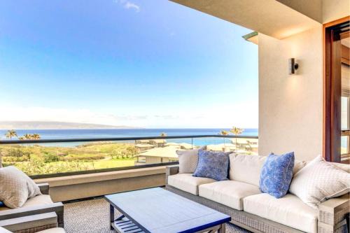Montage Kapalua Bay Apartment | KBM Resorts FREE CAR Molokai At Montage Kapalua Bay Ocean view 3-Bedroom Penthouse with Daily Housekeeping Spa
