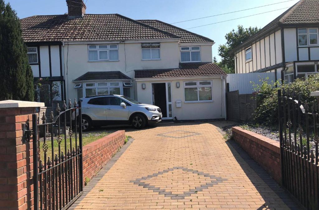 Great Sutton House | KCD Rooms - Ellesmere Port