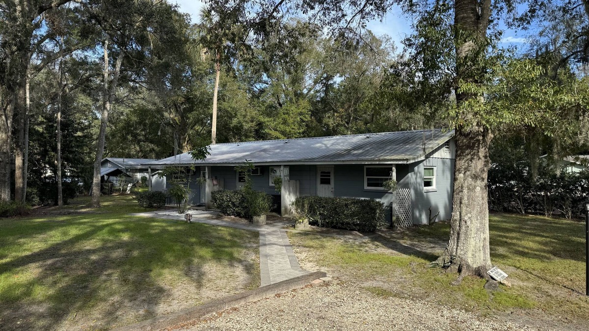 Homosassa Apartment | Keels Cottage Old Homosassa Main Street #1