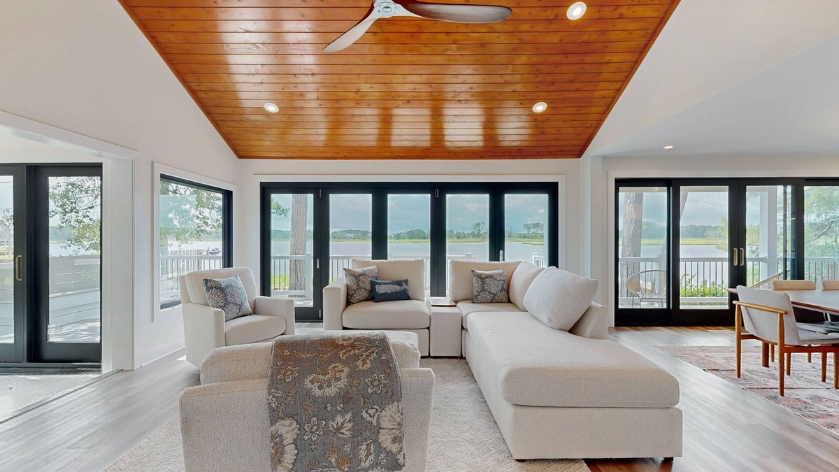 Keen-Wik On the Bay House | Keen-Wik on the Bay Spacious home w/community boat launch & dock.