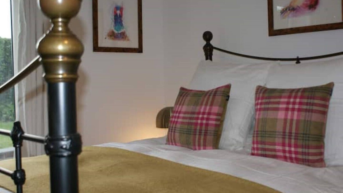 Stoughton Apartment | Keeper's Lodge A Dog Friendly Escape To The Country