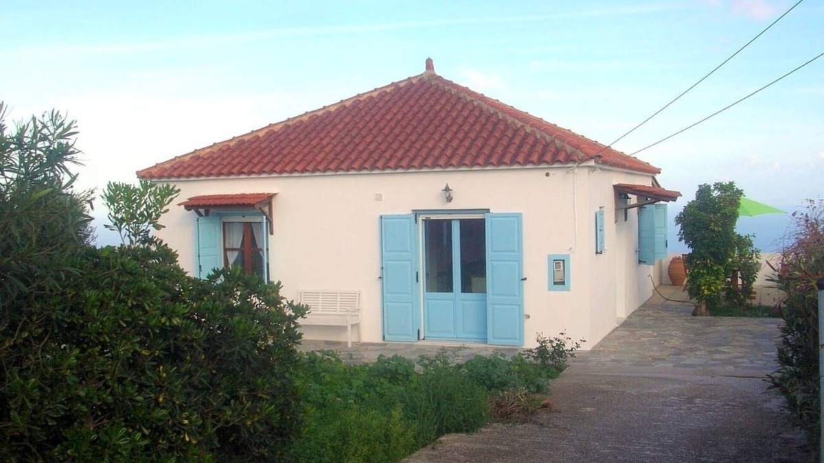 Kefalas Villa | Kefalas nr Almyrida sea view cottage