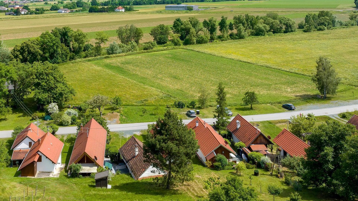 Nagysaroslak House | Kellerstoeckl Moschendorf