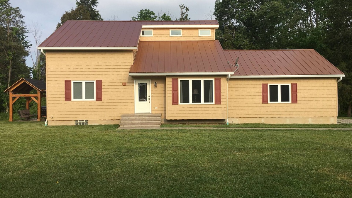 Kelleys Island House | Kelleys Island Luxury Home On Secluded Private Road