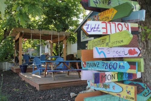 South Central Hostel | Kelowna International Hostel
