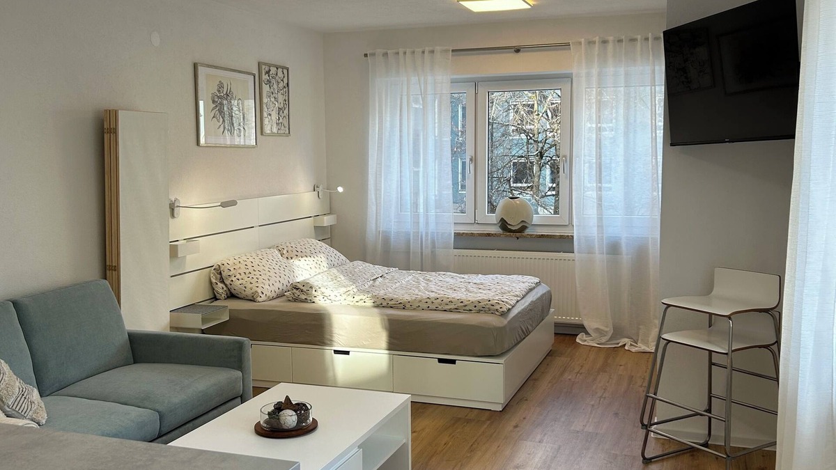 Kempten Apartment | Kempten central 1-room apartment with parking space