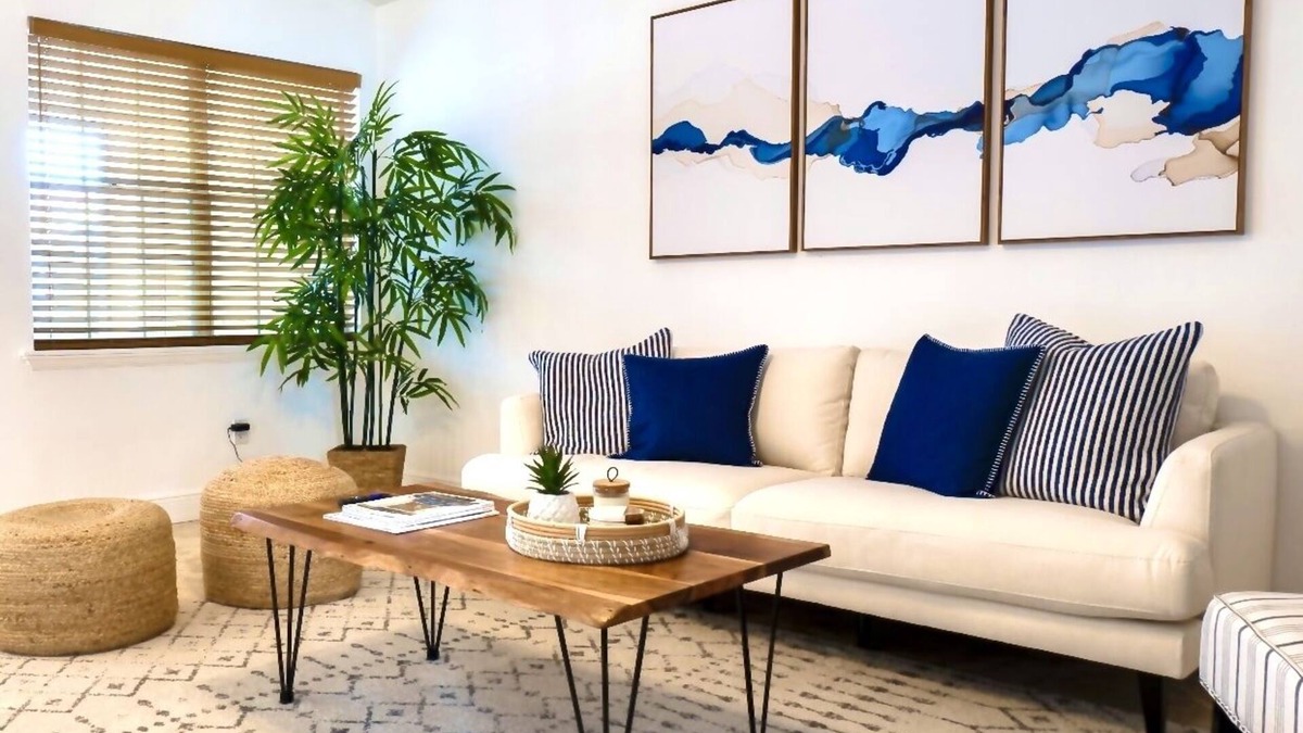 The Hammocks House | Kendall Keys Oasis Entire Dream Home with HEATED Pool, Theater & Arcade